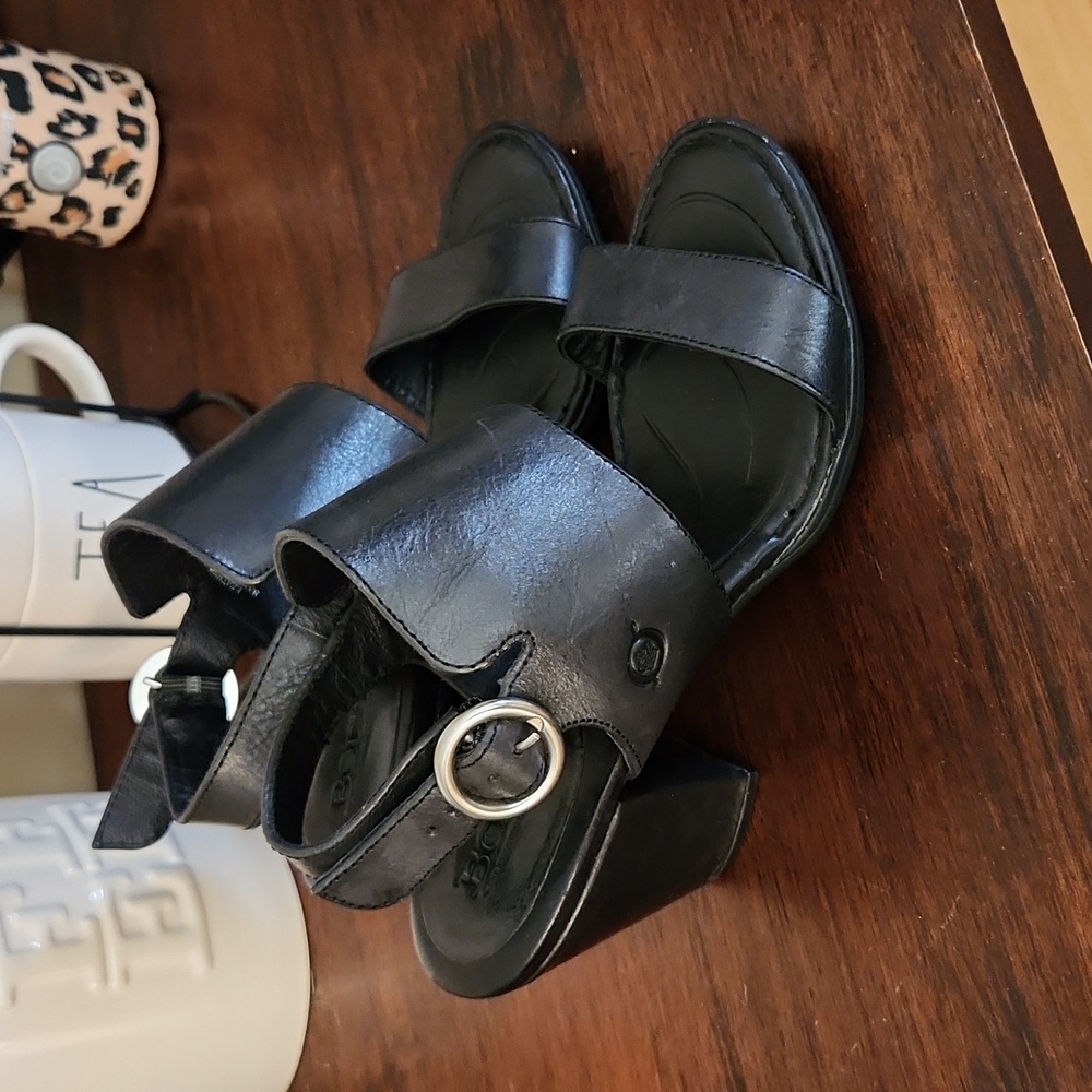 Dress sandals